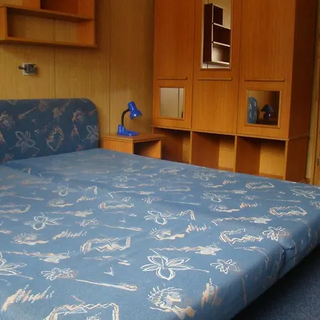 Chata Pod Magurou Hostel *